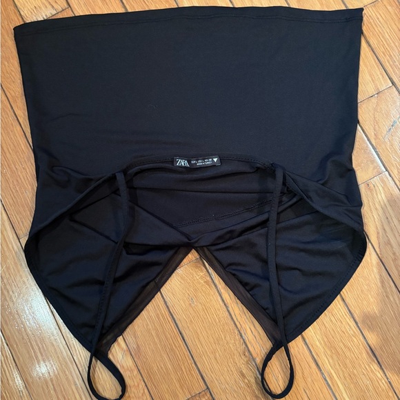 Black Tank Top with Mesh V-neck - Picture 6 of 7